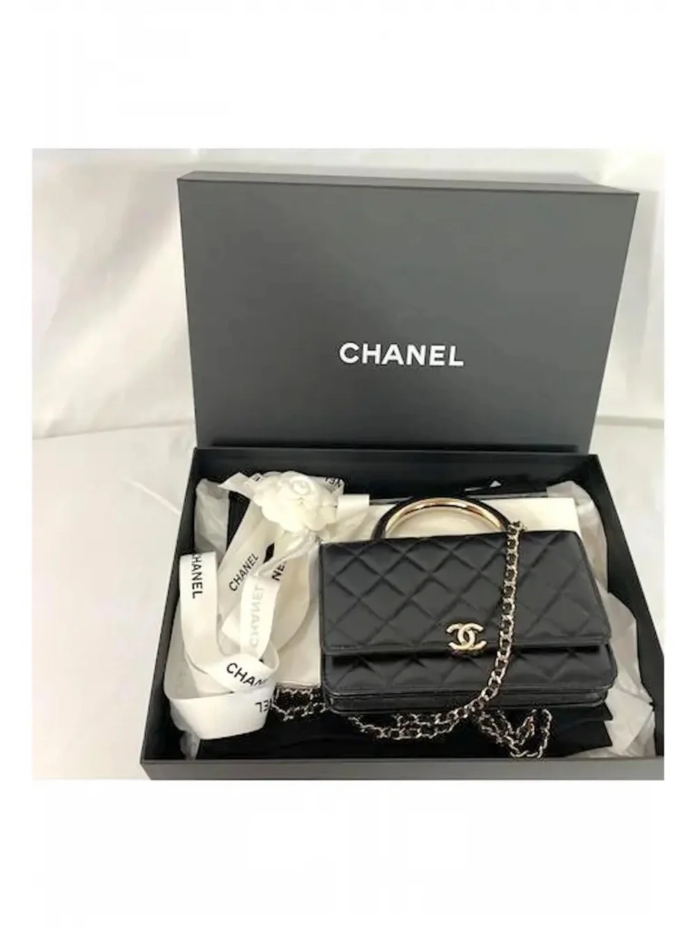 ***NEW - CHANEL Lambskin Quilted Top Handle Wallet On Chain - WOC